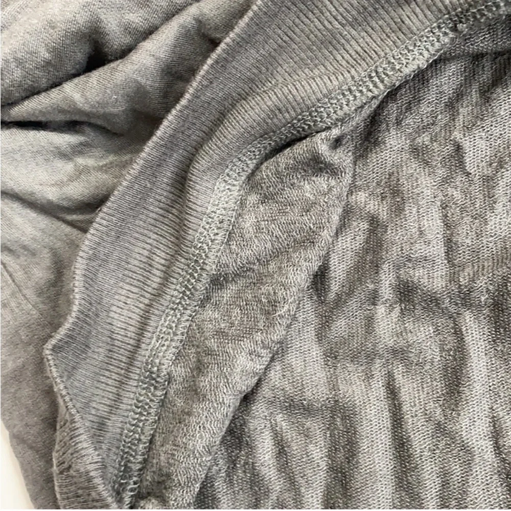 Athleta Criss Cross My Heart Lightweight Pullover Sweatshirt Gray Size Medium - Picture 7 of 7